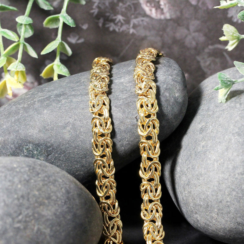 Bids.com 14k Yellow Gold Byzantine Motif Chain Necklace Necklaces