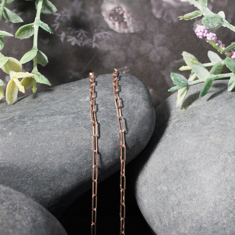 Bids.com 14K Rose Gold Delicate Paperclip Chain (2.1mm) Necklaces