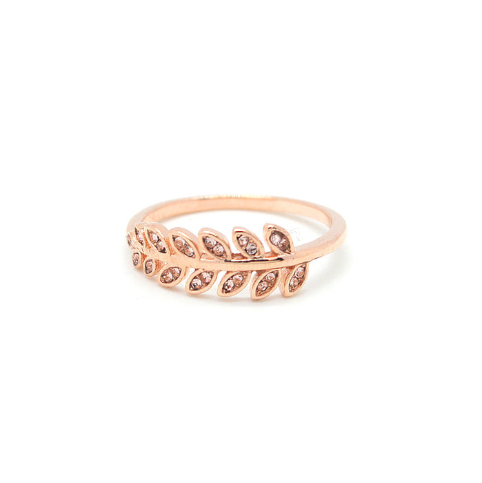 Morganite Leaf Ring in 18k Rose Gold