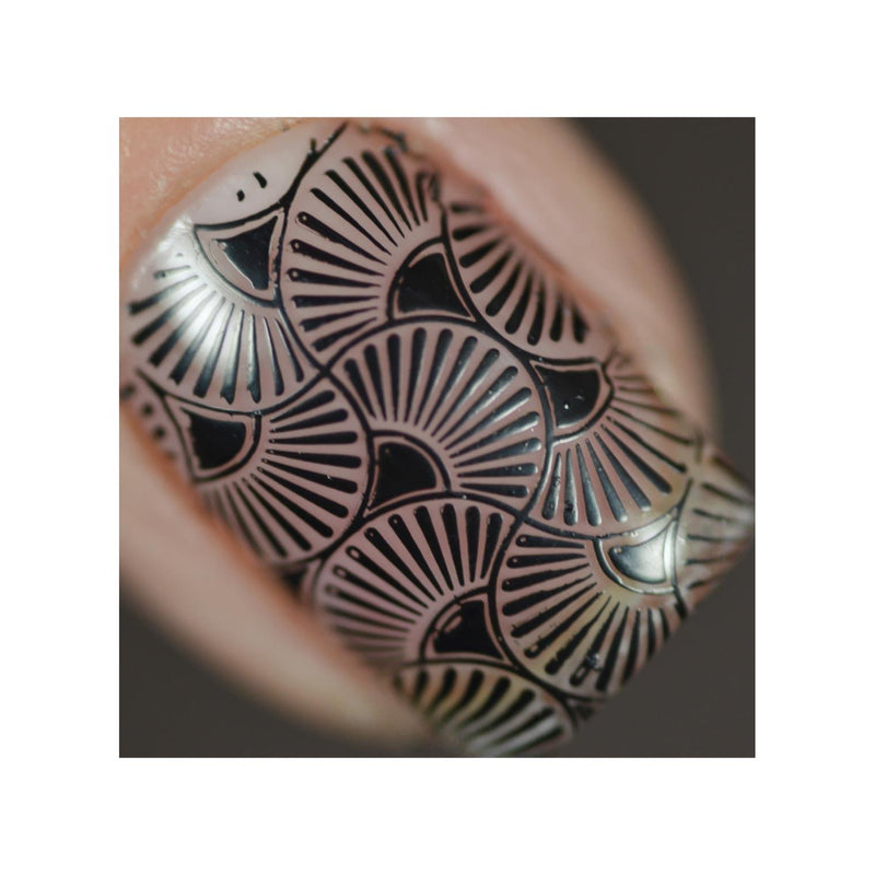 UberChic Beauty Art Deco Refinement Stamping Plate