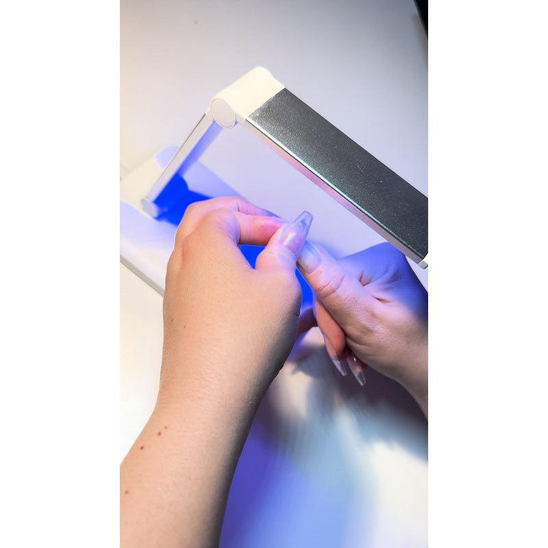 UberChic Beauty Folding Flash Cure LED Lamp Tool