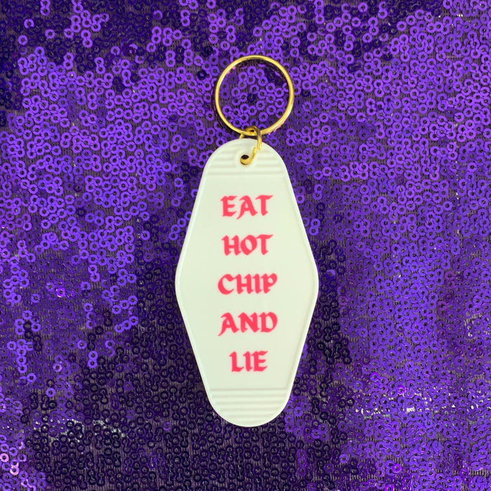 The Bullish Store - Eat Hot Chip And Lie Motel Style Keychain In White