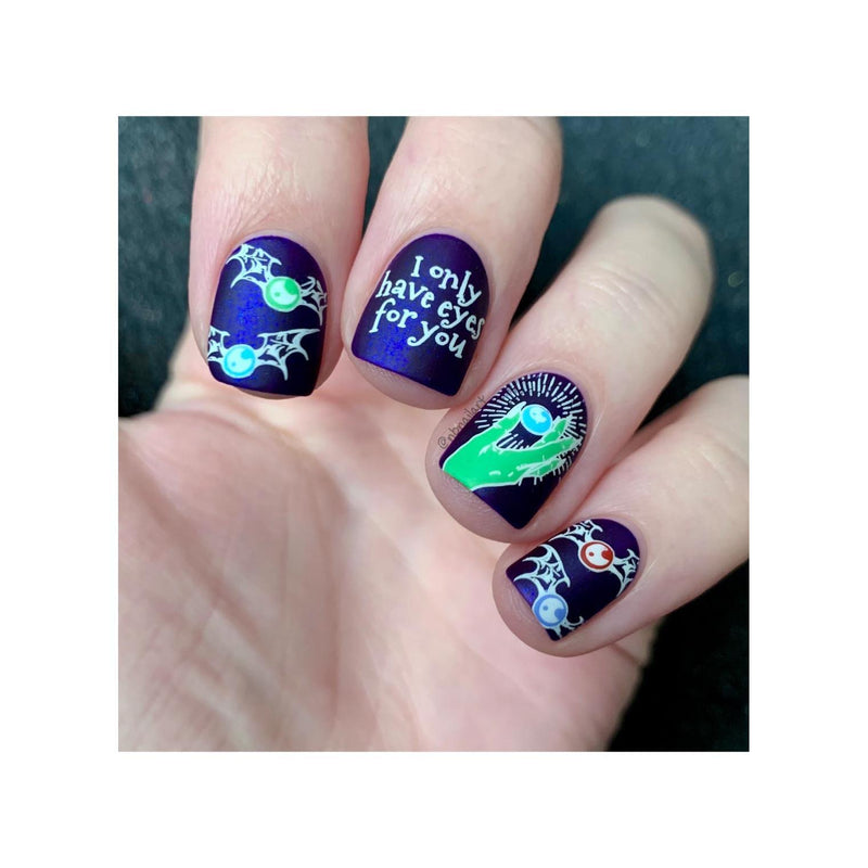 UberChic Beauty Halloween-08 Stamping Plate