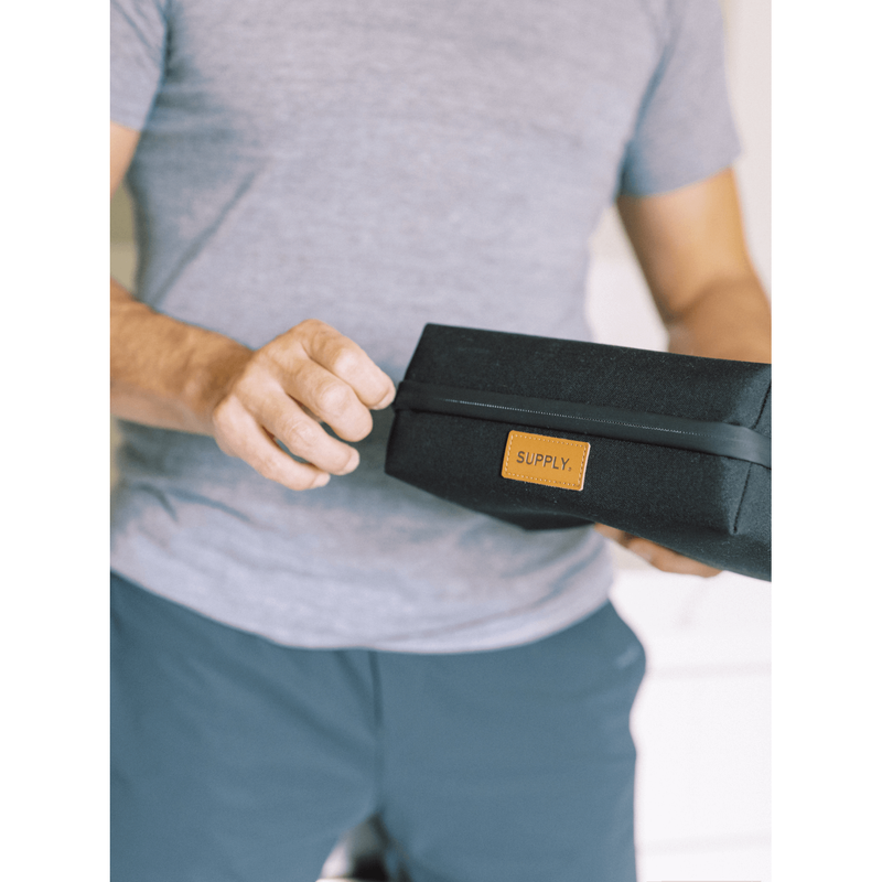 Supply The Dopp Kit Accessories