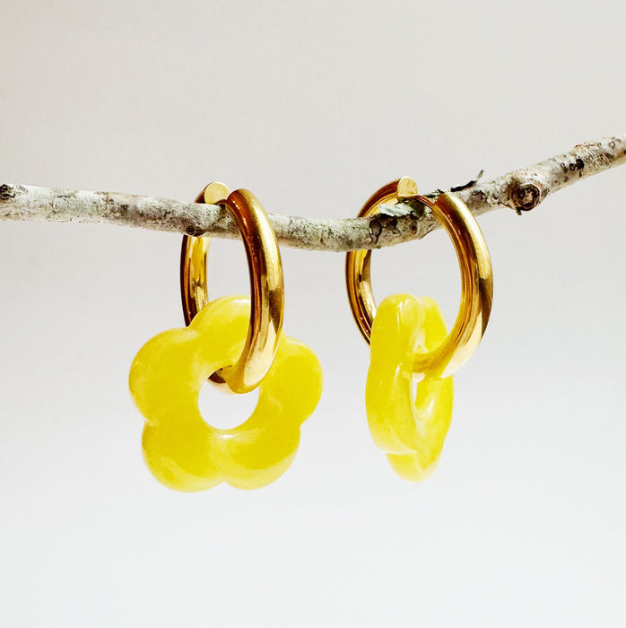 Color Power Daisy Drop Hoop Earrings