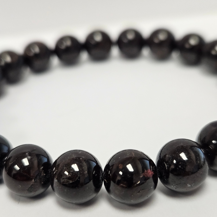 ZAQ Skin & Body - Garnet Bracelet - Warmth