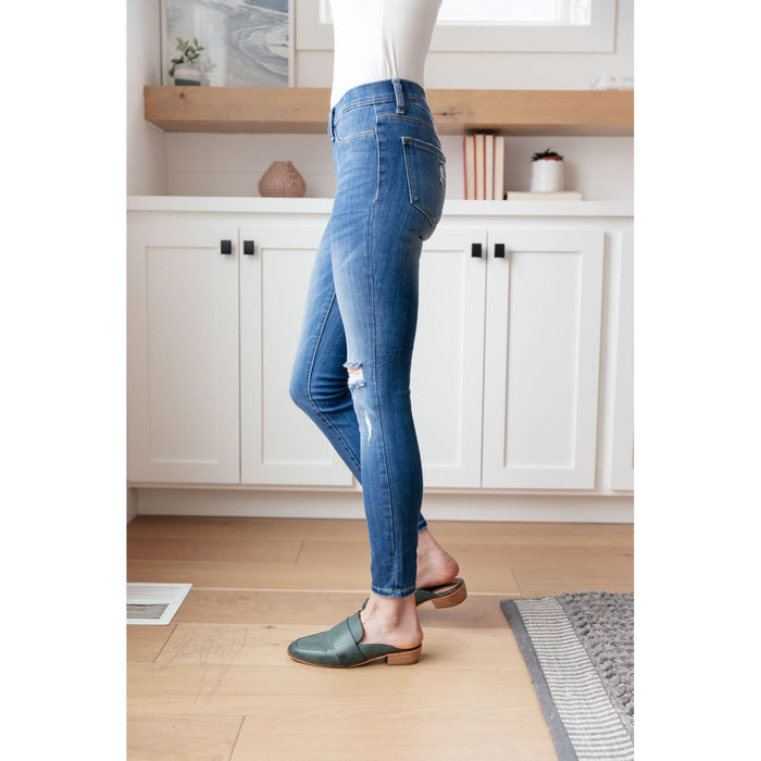 Judy Blue Get Together Mid-Rise Skinny Jegging