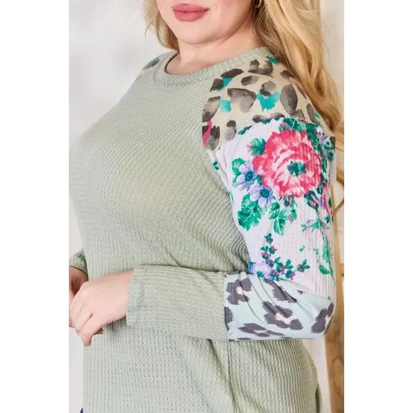 Hailey & Co | Printed Round Neck Blouse