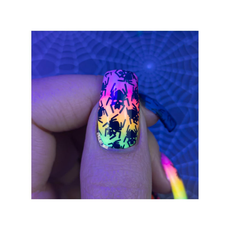 UberChic Beauty Halloween-08 Stamping Plate