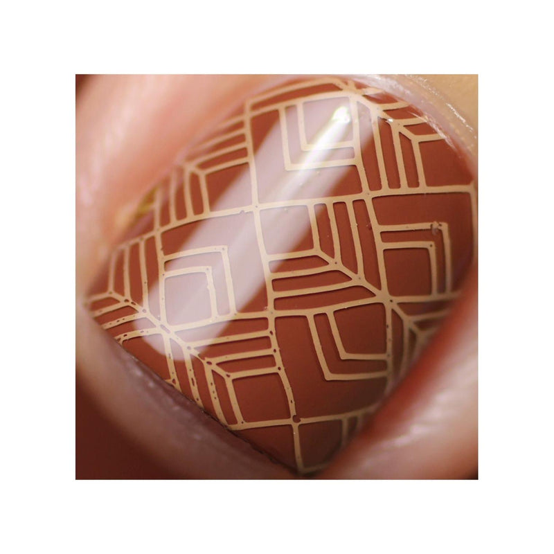 UberChic Beauty Luxe In Lines Stamping Plate