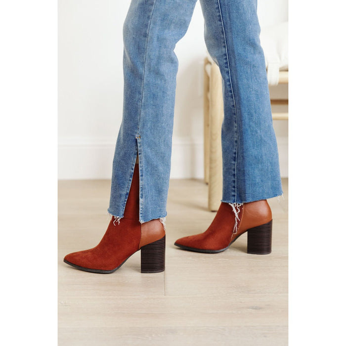 Jody Slim Flare Side Slit Jeans