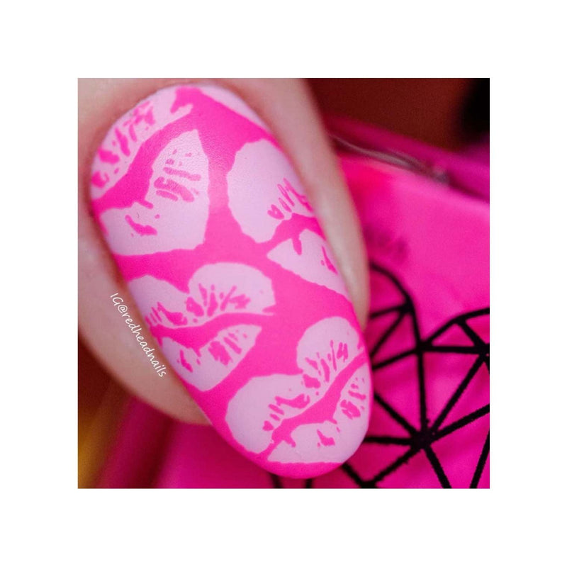 UberChic Beauty Love and Marriage-05 Stamping Plate