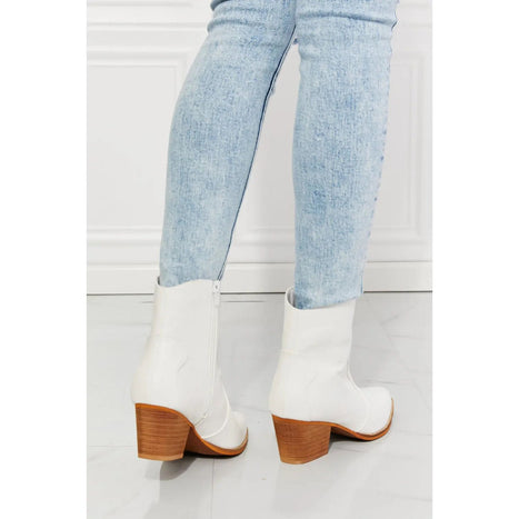 MMShoes Watertower Town Faux Leather Western Ankle Boots in White