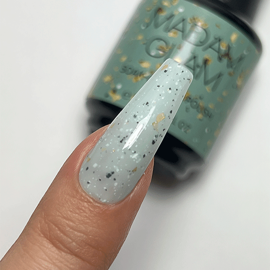 Madam Glam Aurora