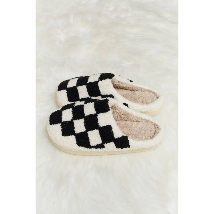 Melody Checkered Print Plush Slide Slippers