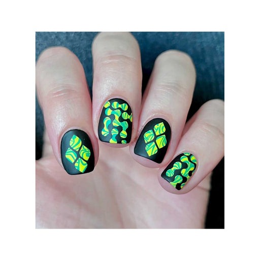 UberChic Beauty Negative Space Stamping Plate