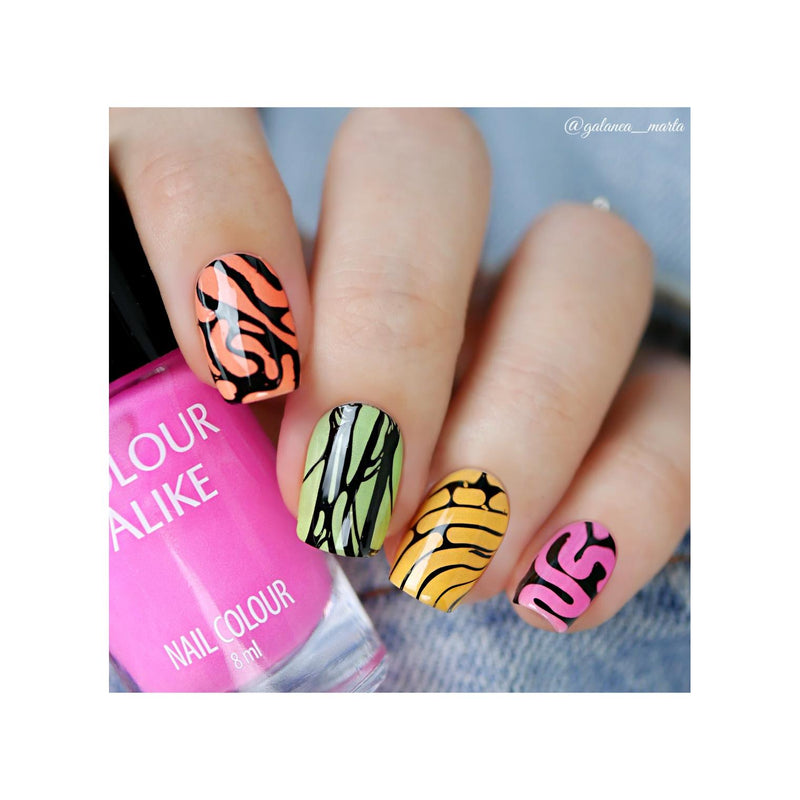 UberChic Beauty Negative Space Stamping Plate