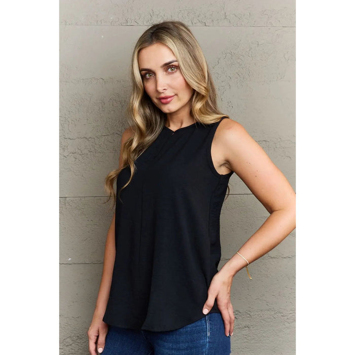 Ninexis First Glance Sleeveless Neckline Slit Top