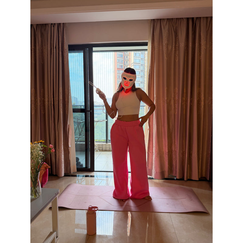 Noor LED Light Therapy Mask – Red, Blue & Infrared | ZAQ