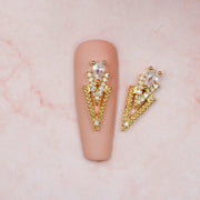 Red Iguana LLC Two Point Shine Gold Charm #172 Charm