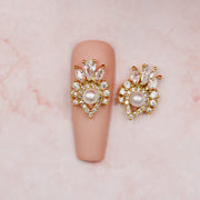 Red Iguana LLC Heart of the Pearl Charm #507 Charm