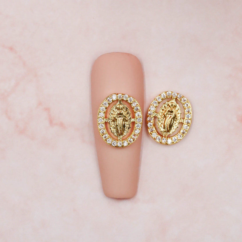 Red Iguana LLC Diamond Oval Outline Charm #108 Charm