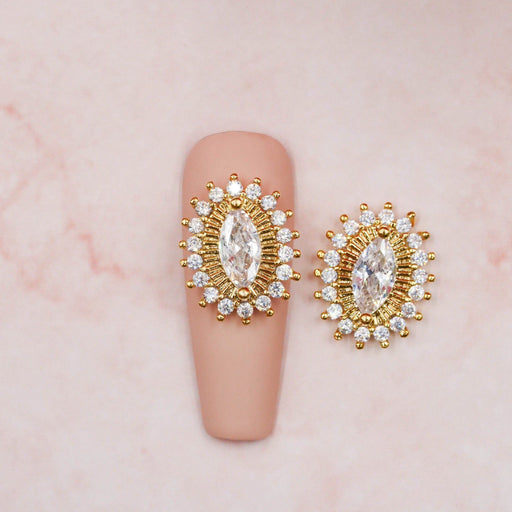 Red Iguana LLC Oval Diamond Points Charm #109 Charm