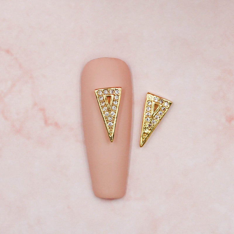 Red Iguana LLC Belt Buckle Triangle Charm #333 Charm