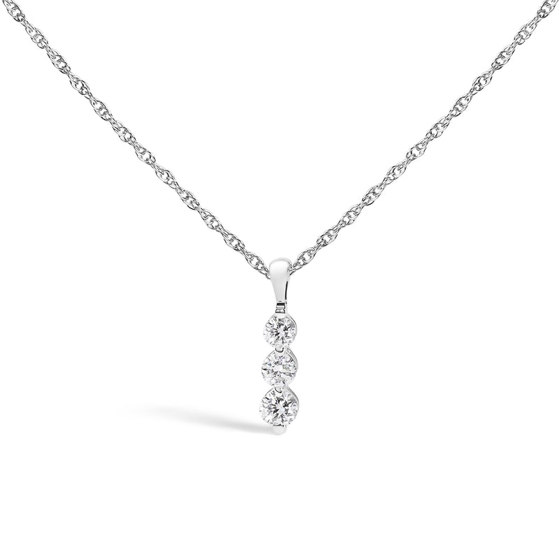 Bids.com .925 Sterling Silver 1/7 Cttw Lab Grown Diamond Three Stone Diamond Pendant Necklace - 18" Inches Necklaces