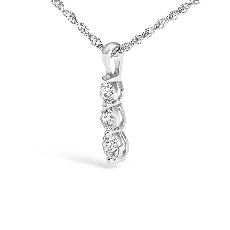 Bids.com .925 Sterling Silver 1/7 Cttw Lab Grown Diamond Three Stone Diamond Pendant Necklace - 18" Inches Necklaces