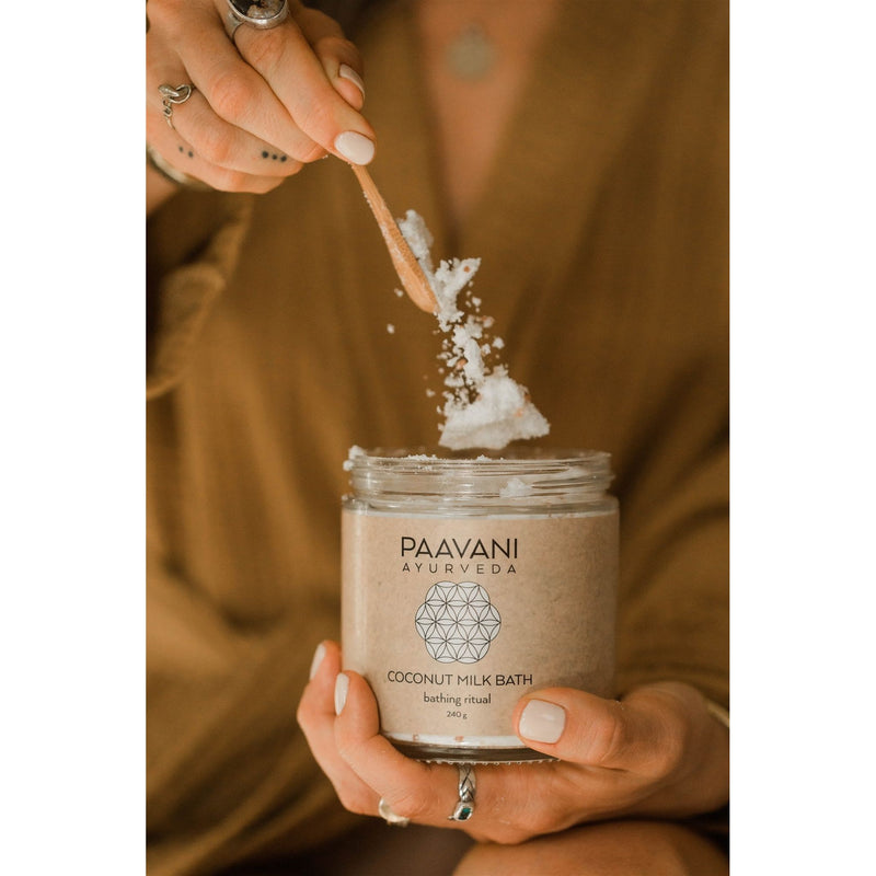 Paavani Ayurveda Coconut Milk Bath | Ayurvedic Herbal Soaking Ritual for Skin & Spirit simple
