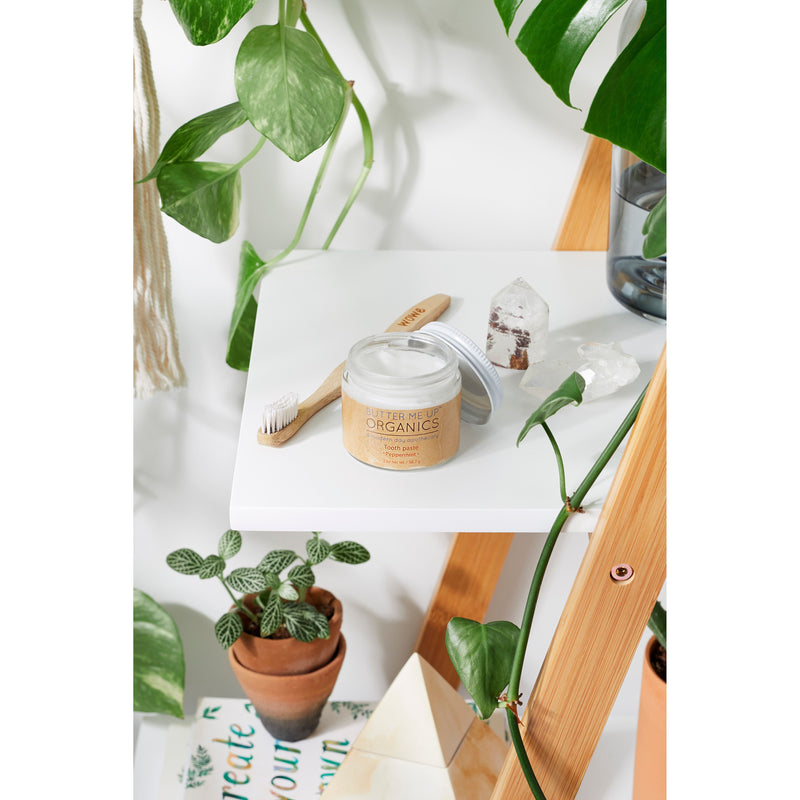 Butter Me Up Organics All Natural Organic Whitening Toothpaste / Remineralizing Toothpaste Teeth