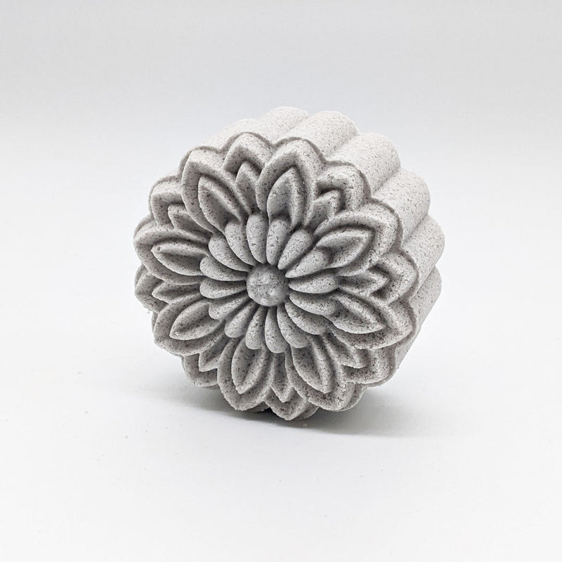 Hyssop Beauty Apothecary L.L.C. Lavish Lavender Bath Bomb Bath Bomb