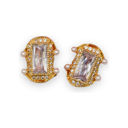 Red Iguana LLC Vintage Elegance Gold Charm #208 Charm