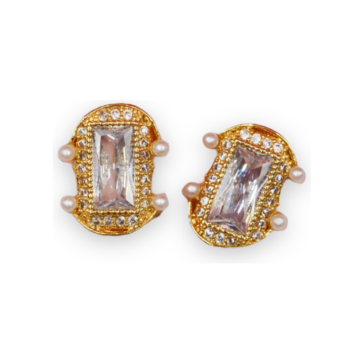 Red Iguana LLC Vintage Elegance Gold Charm #208 Charm