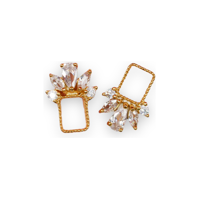 Red Iguana LLC Diamond Topped Square Charm #632 Charm