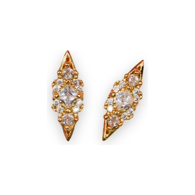 Red Iguana LLC Bedazzled Diamond Point Charm #78 Charm