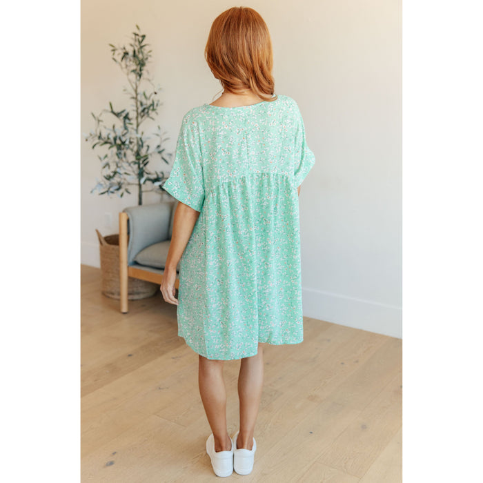 Rodeo Lights Dolman Sleeve Dress in Mint Floral