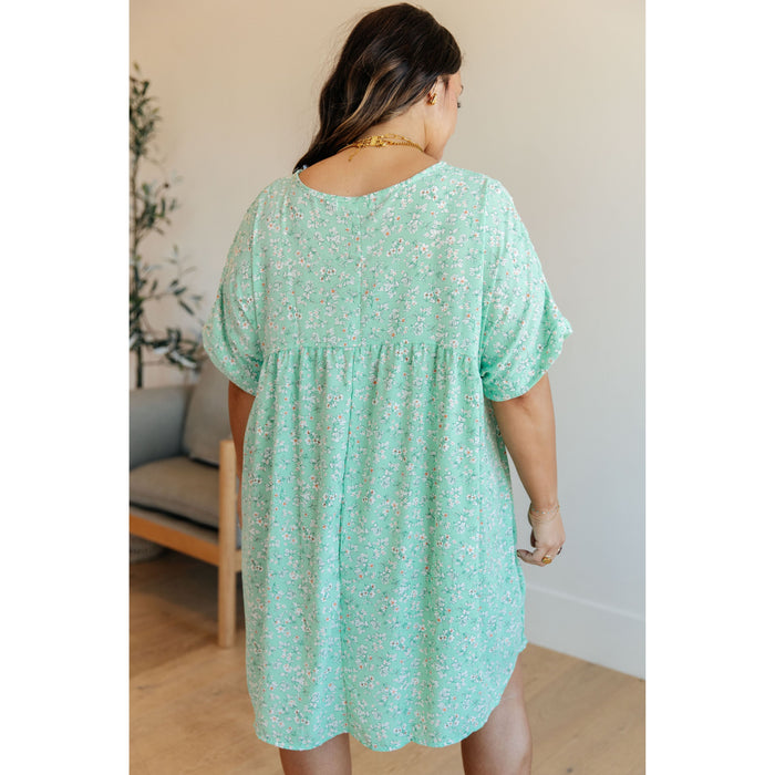 Rodeo Lights Dolman Sleeve Dress in Mint Floral