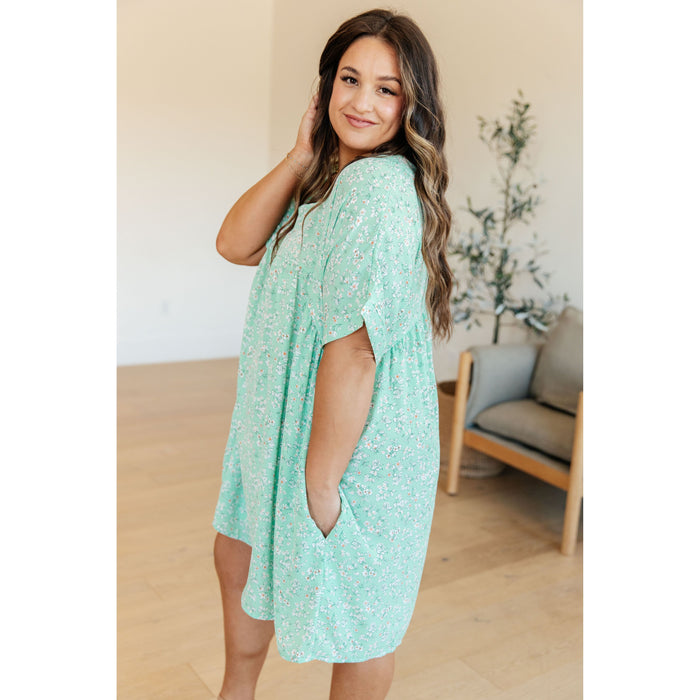 Rodeo Lights Dolman Sleeve Dress in Mint Floral