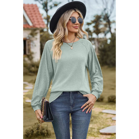 Round Neck Raglan Sleeve Sweatshirt