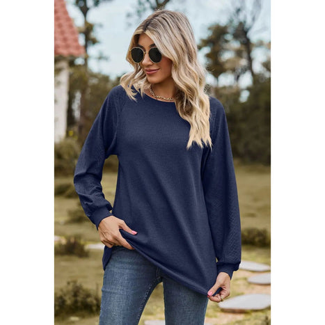 Round Neck Raglan Sleeve Sweatshirt