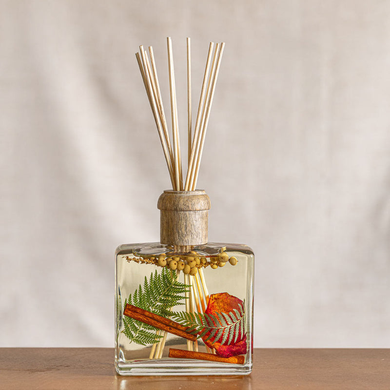 Rosy Rings Signature Botanical Reed Diffuser - Spicy Apple 13oz Botanical Diffuser