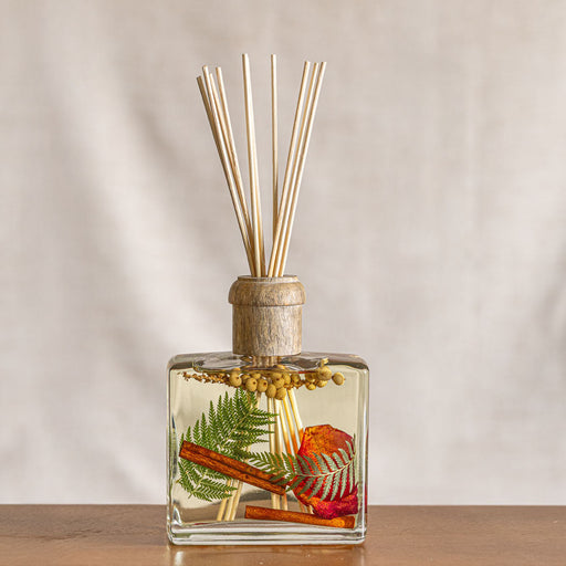 Rosy Rings Signature Botanical Reed Diffuser - Spicy Apple 13oz Botanical Diffuser