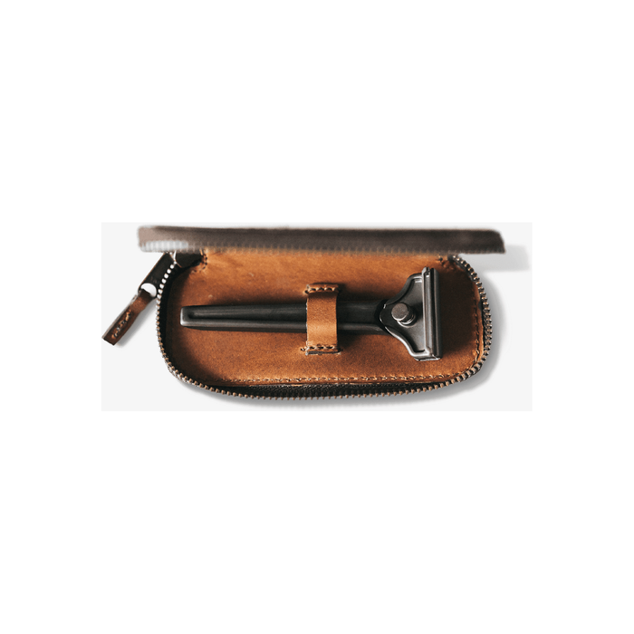 Supply - The Leather Travel Case