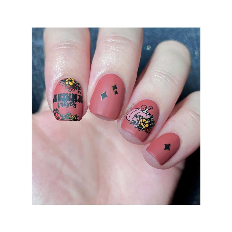 UberChic Beauty Sweater Weather Stamping Plate