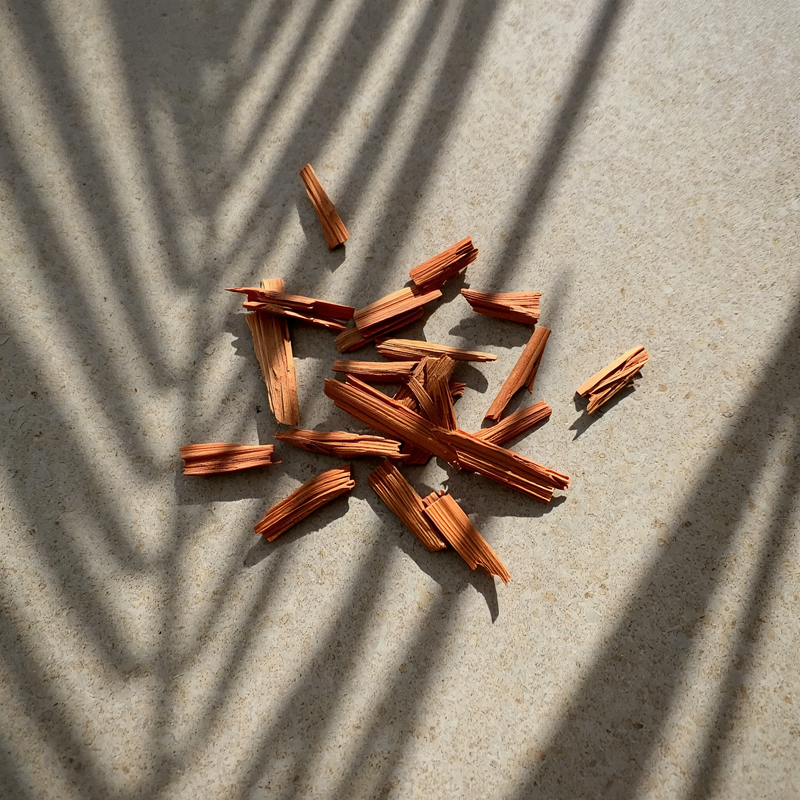 Ua Body | Hawaiian Skincare 'Iliahi Sandalwood Dry Oil Body Oil