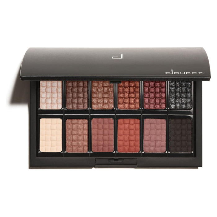 Freematic Eyeshadow Pro Palette by Doucce