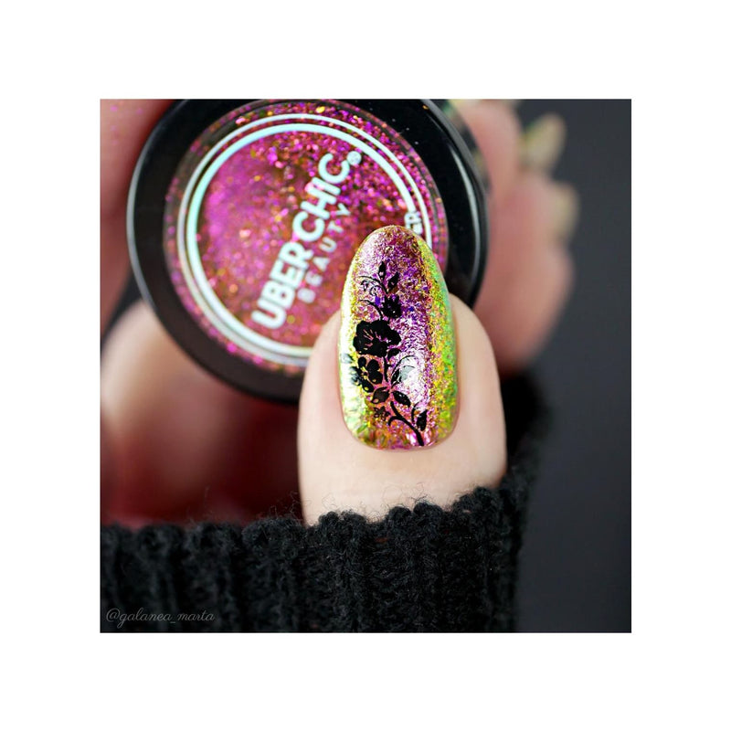 UberChic Beauty Chameleon Flakes: Spellbound Powder