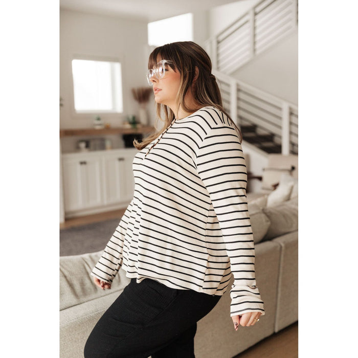 Stripe Right Top